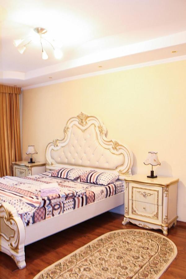 Tolebaeva 65 Apartment Алма Ата Екстериор снимка